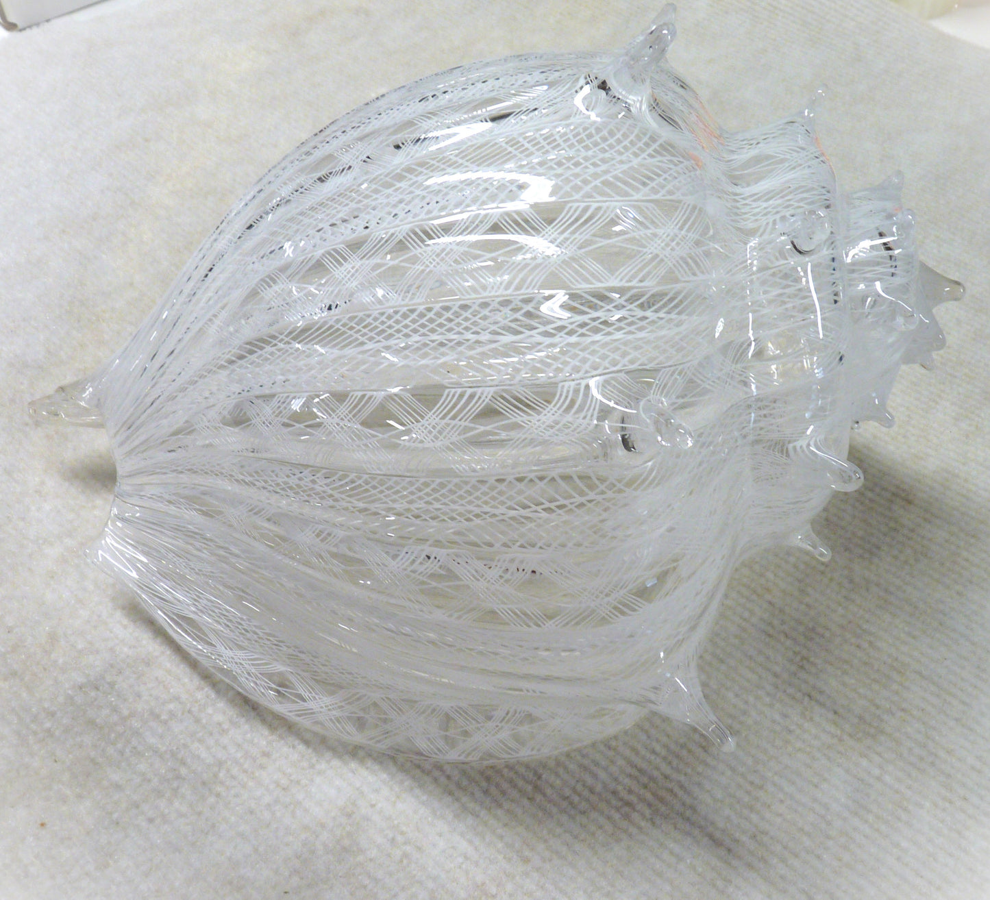 Latticino Shell Silkwood Glass