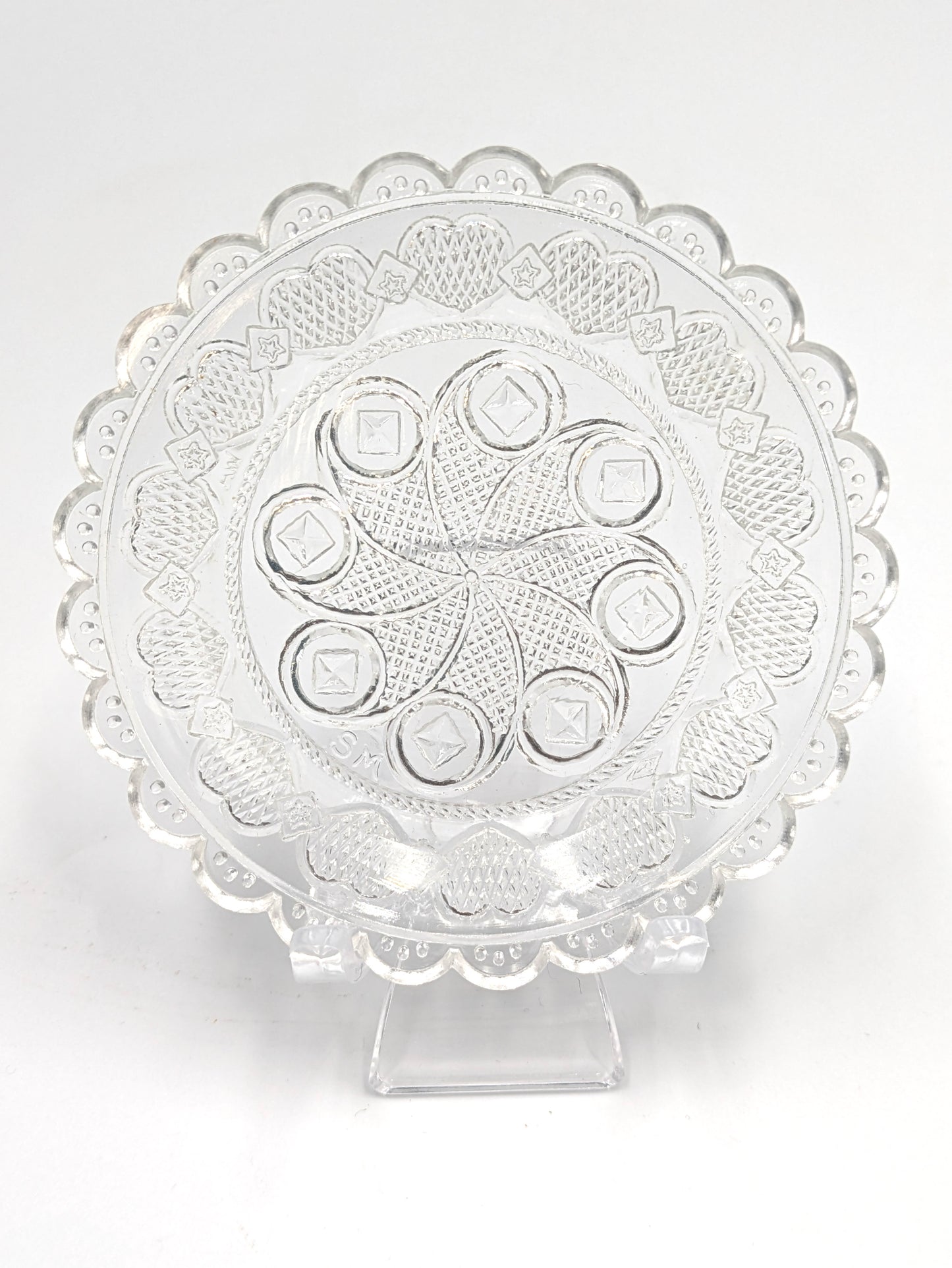 Hand Pressed Glass Cup Plate "Heart & Diamond"