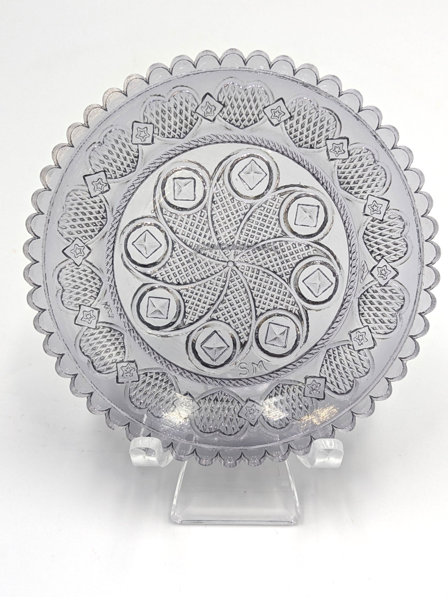 Hand Pressed Glass Cup Plate "Heart & Diamond"