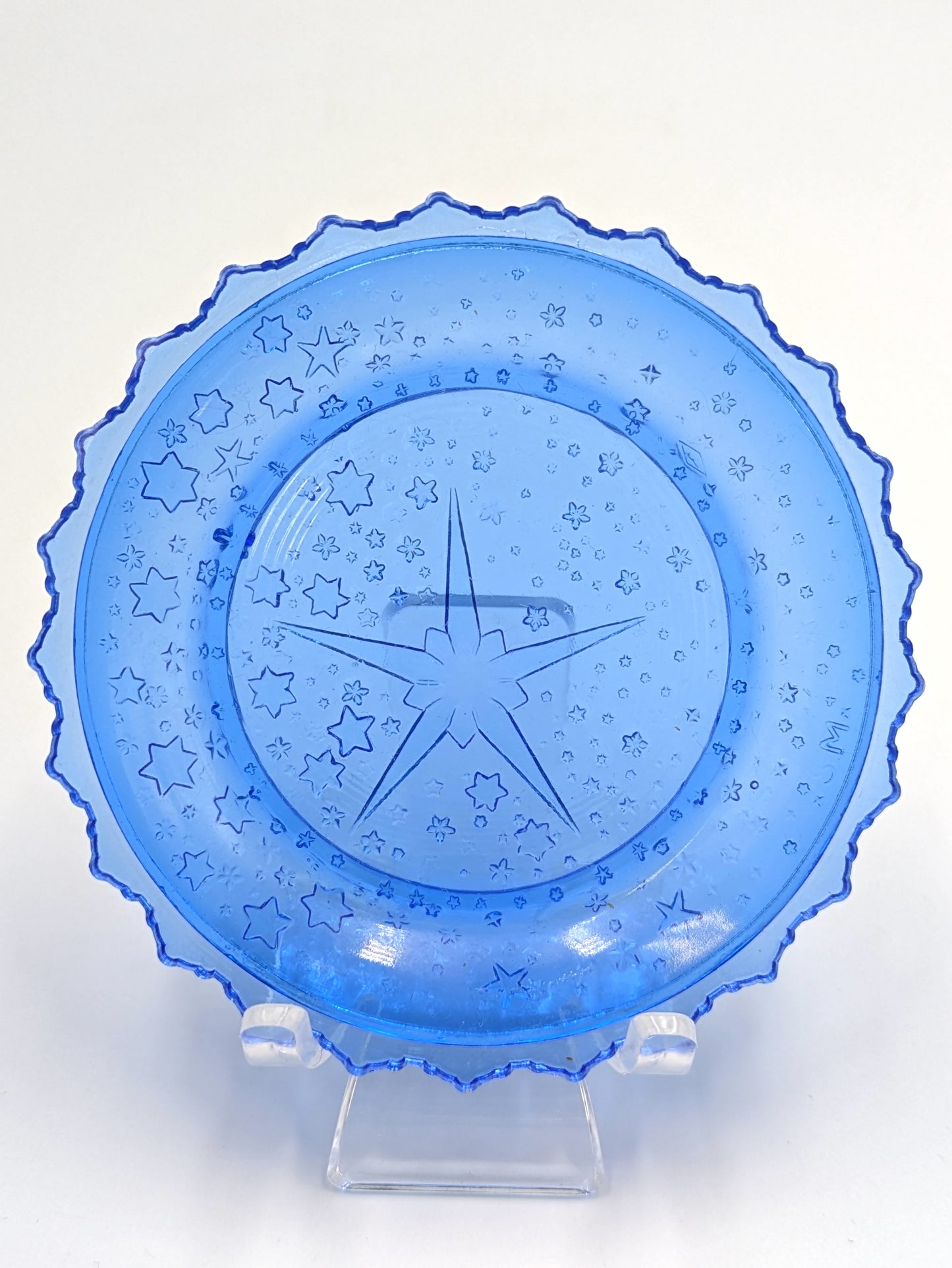 Hand Pressed Glass Cup Plate "Sandwich Glass Museum 1985 Christmas"