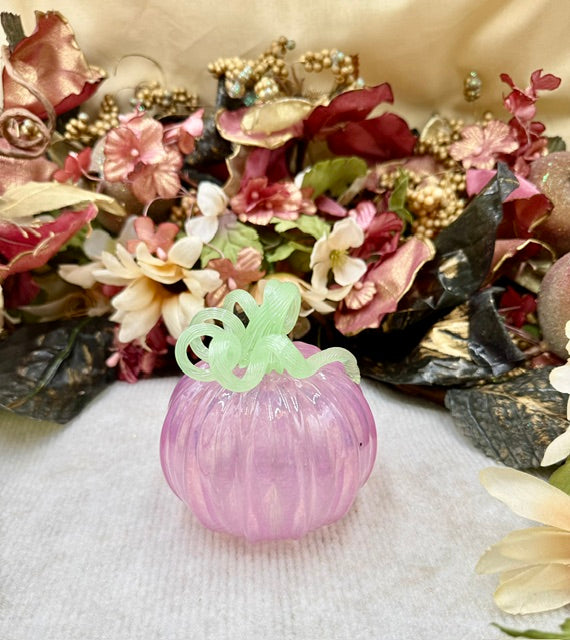Serenade Glass Light Pink Pumpkin - Small