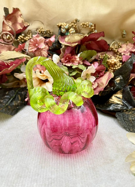 Serenade Glass Dark Pink and Green Pumpkin - Medium