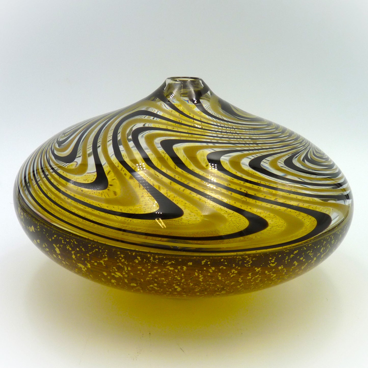 Encalmo Cane Vase Amber