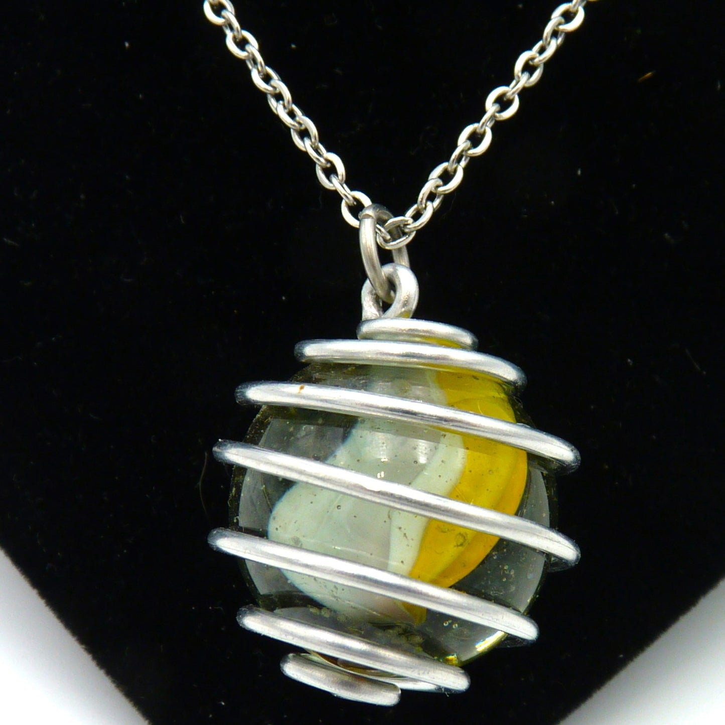 Marble Wrapped Necklace Large White/Yellow Swirl