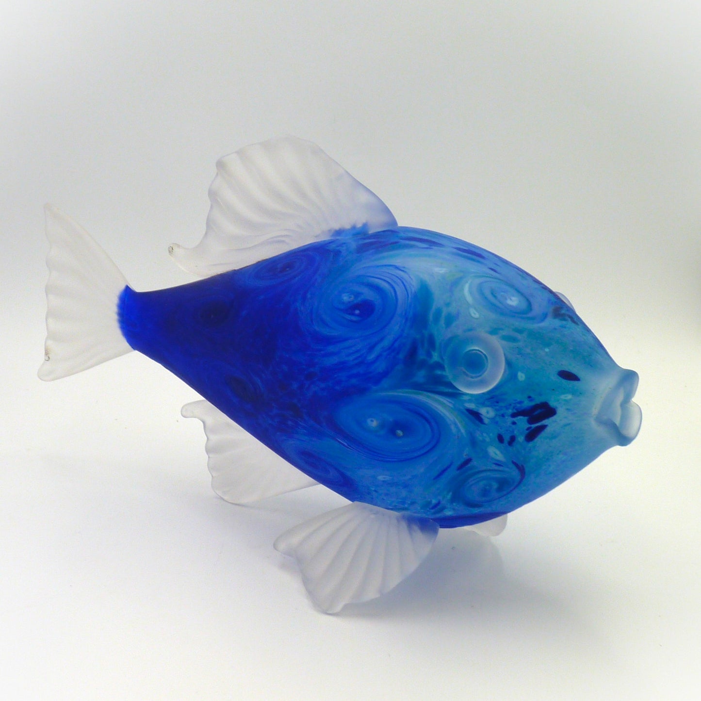 Belleau Fish Large Blue Starry