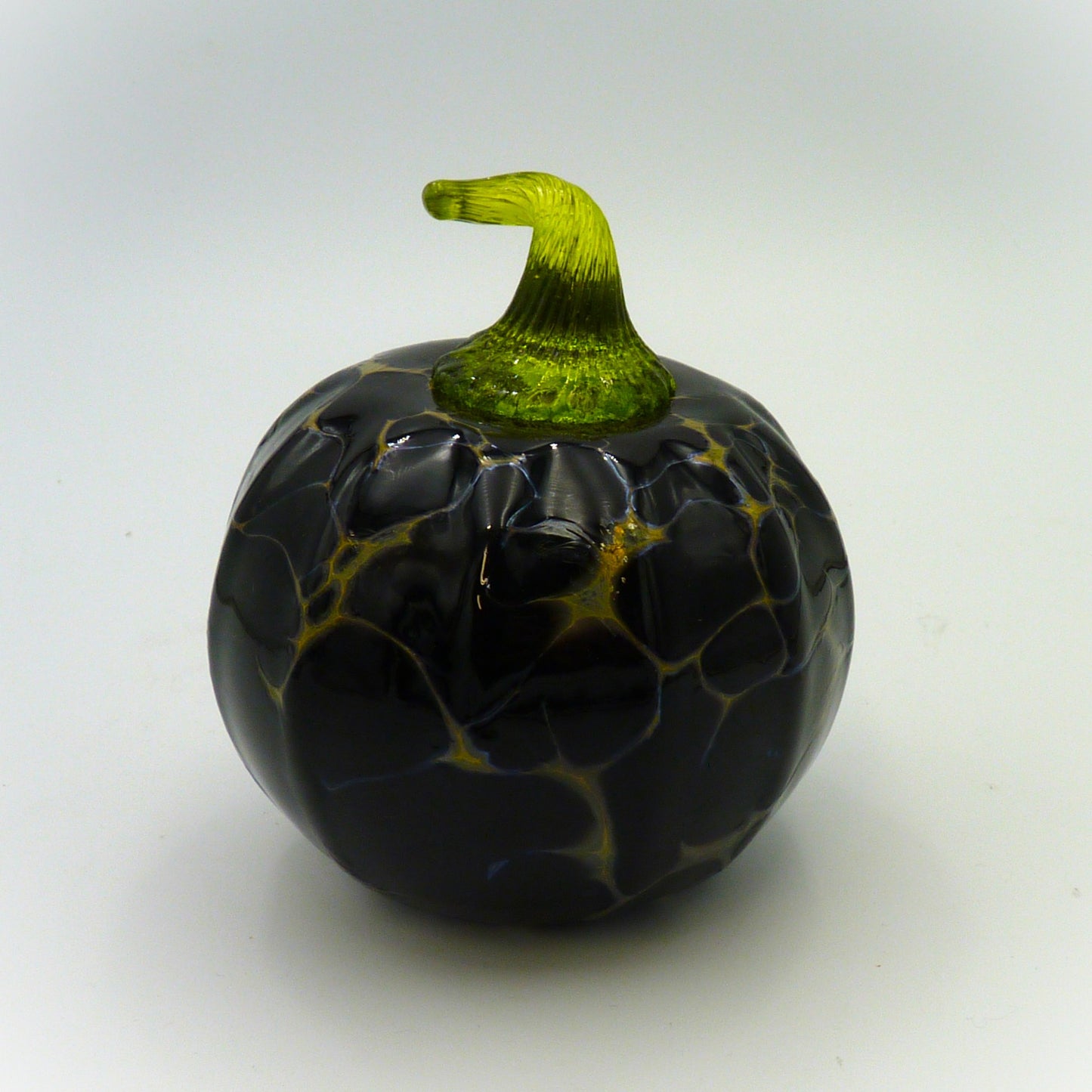 Elias Glass Pumpkin Black