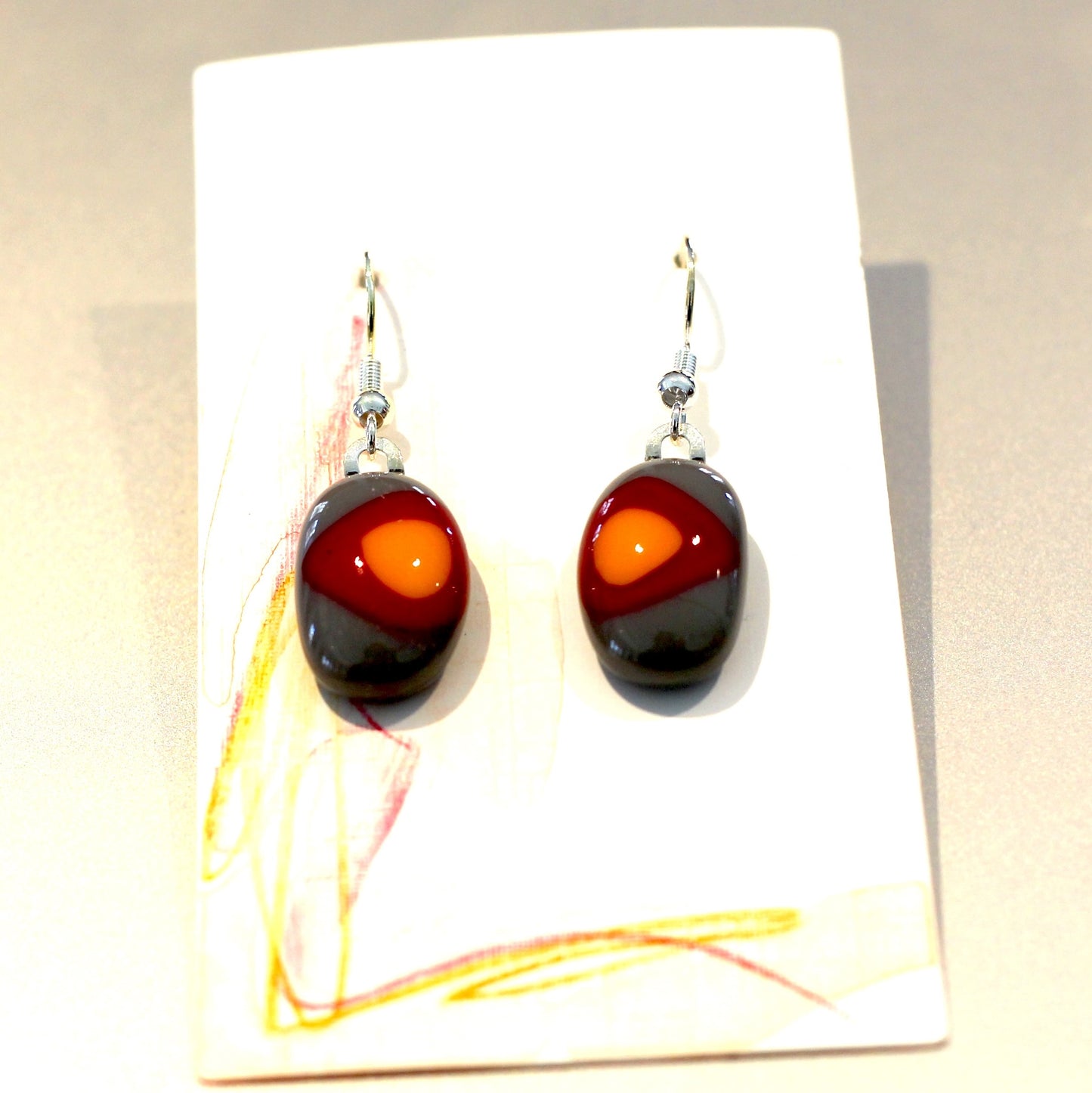 Zander Earring Grey, Red and Peach