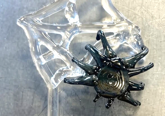 Spooky Spiders: Borosilicate Glass Flamework Workshop